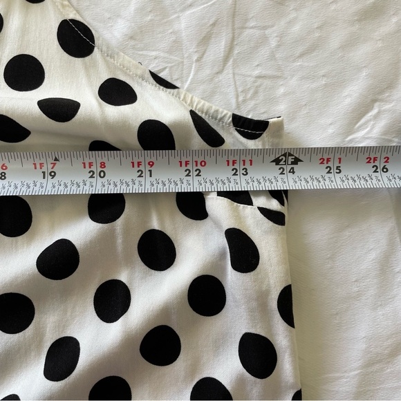 Torrid Women’s Size 3X white with black polka dots spaghetti strap cami - Picture 3 of 9